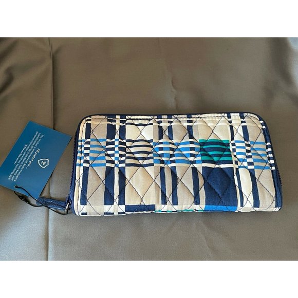 NWT Vera Bradley RFID Georgia Wallet - Santiago woven in Signature Cotton - Picture 4 of 7